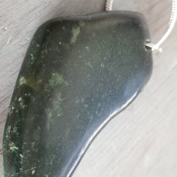 Deep Green Agate Vintage Necklace, Sterling 925 Chain 20" - Picture 10 of 10